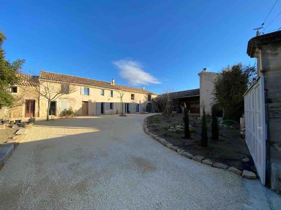 Le Nomade En Provence Bed and Breakfast Bouchet  Buitenkant foto