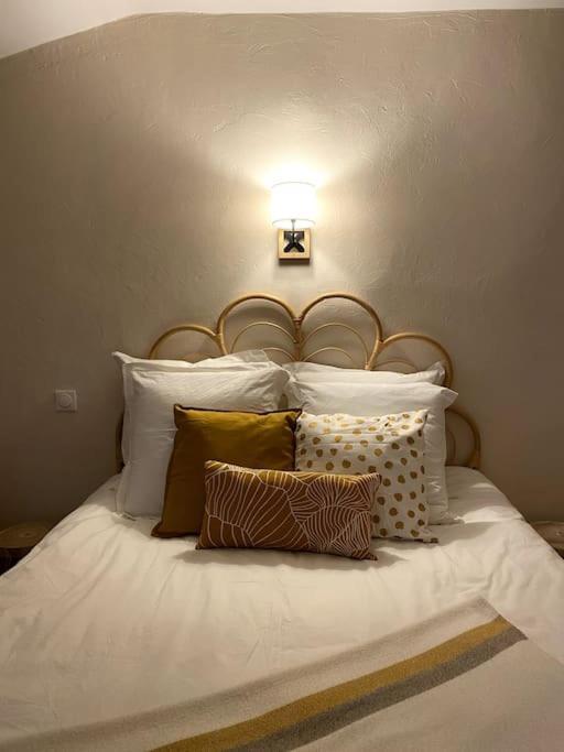 Le Nomade En Provence Bed and Breakfast Bouchet  Buitenkant foto