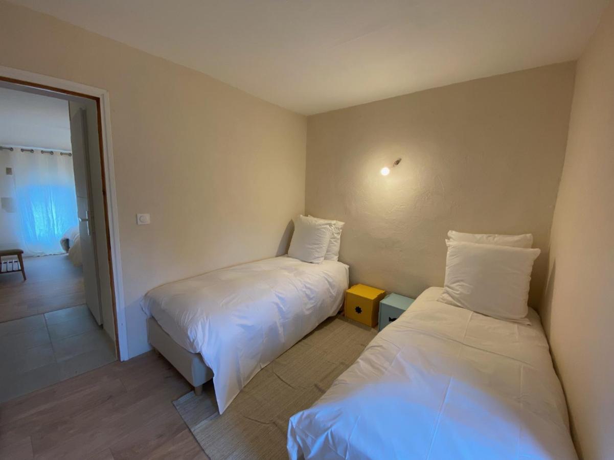 Le Nomade En Provence Bed and Breakfast Bouchet  Buitenkant foto