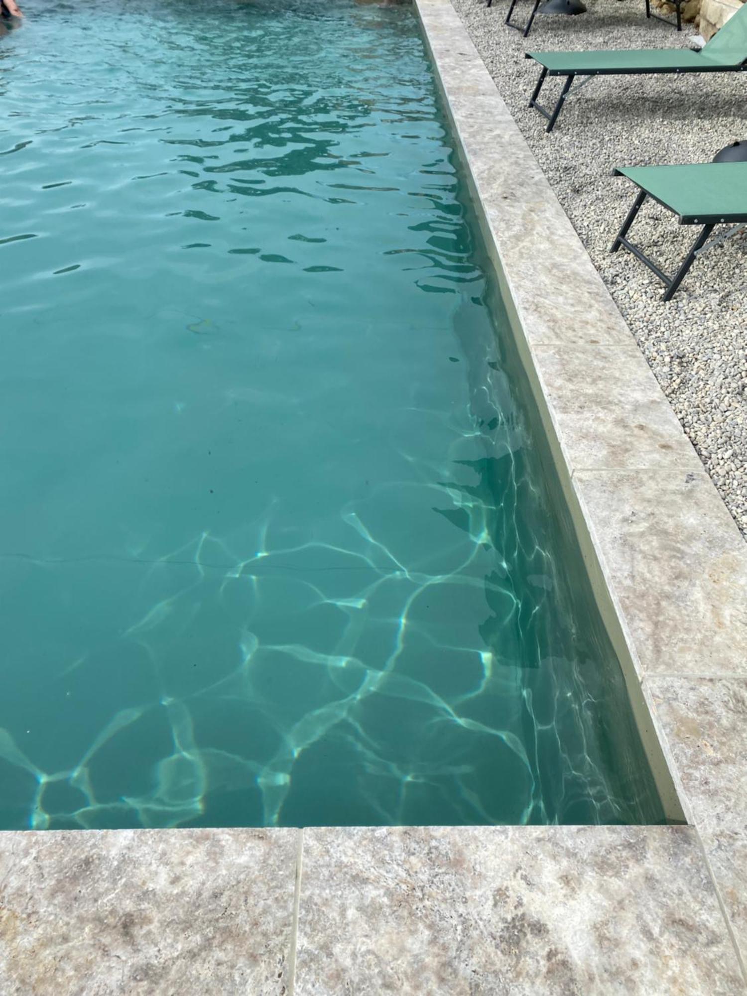 Le Nomade En Provence Bed and Breakfast Bouchet  Buitenkant foto