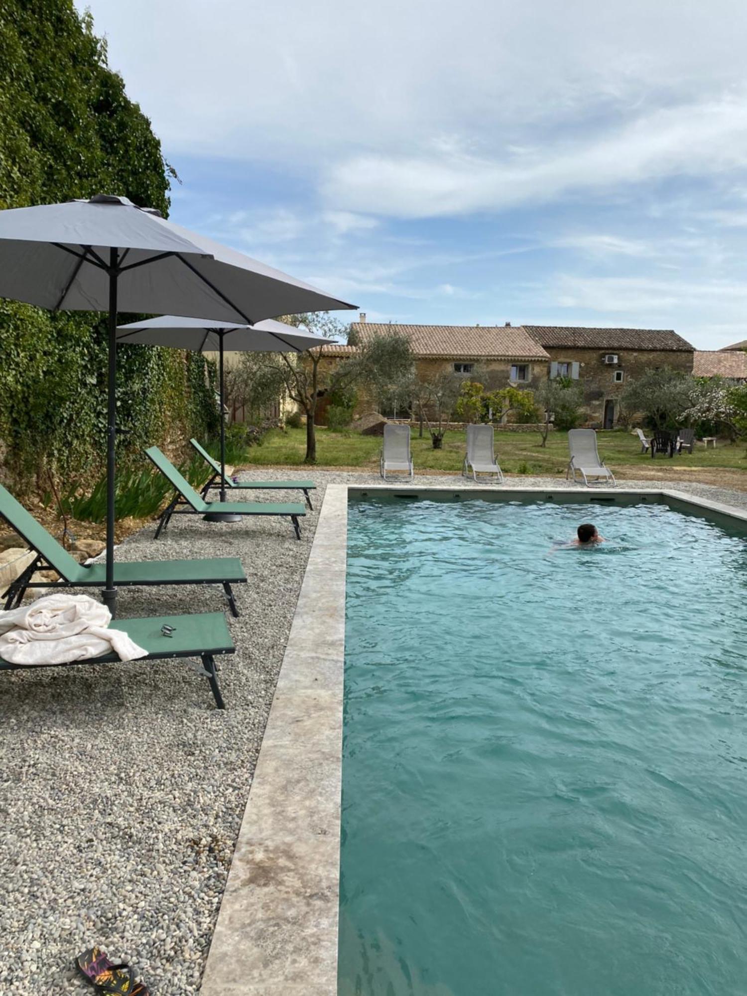 Le Nomade En Provence Bed and Breakfast Bouchet  Buitenkant foto